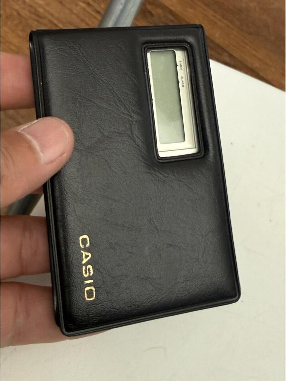 Casio Electronic Calculator Solar Cell ML-72+ Wallet Credit Card Size ( Parts )